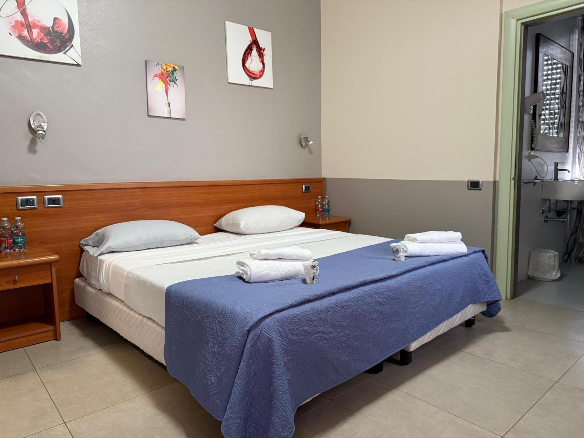 La Gritta Srl Hotel Castel San Giovanni  Exterior photo